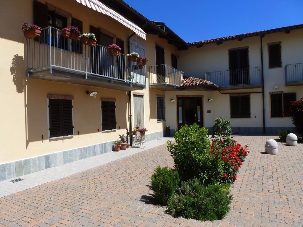 La Cascina Di Villa Due Narzole Экстерьер фото